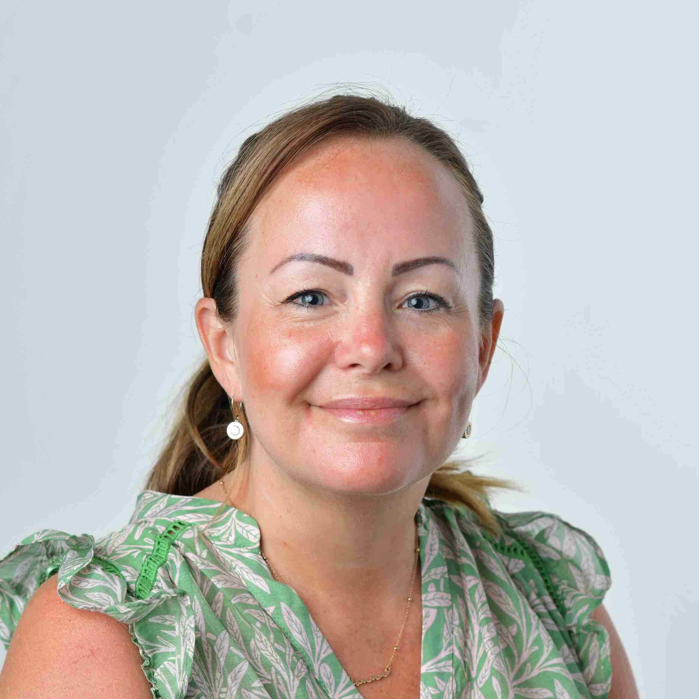 Profile image of Donna Pearce